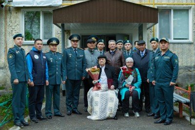 Ұлттық ұлан жауынгерлері соғыс ардагеріне құрмет көрсетті